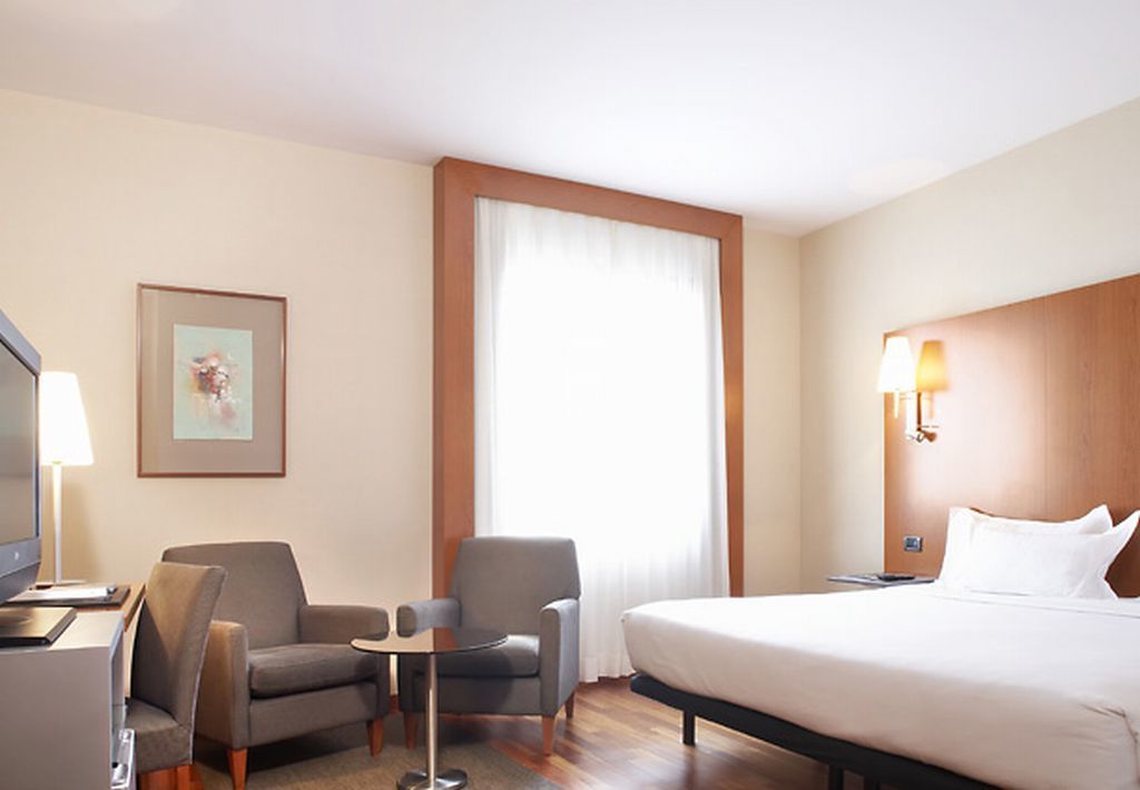 B&B Hotel Elche Værelse billede
